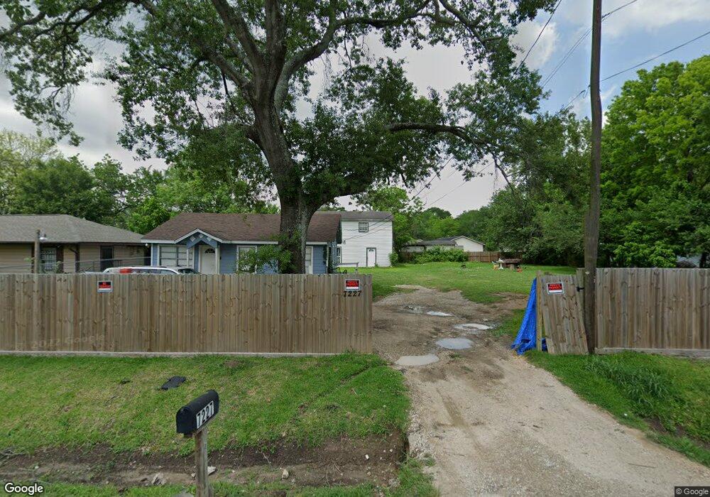 7227 Bywood St, Houston, TX 77028 - photo 1