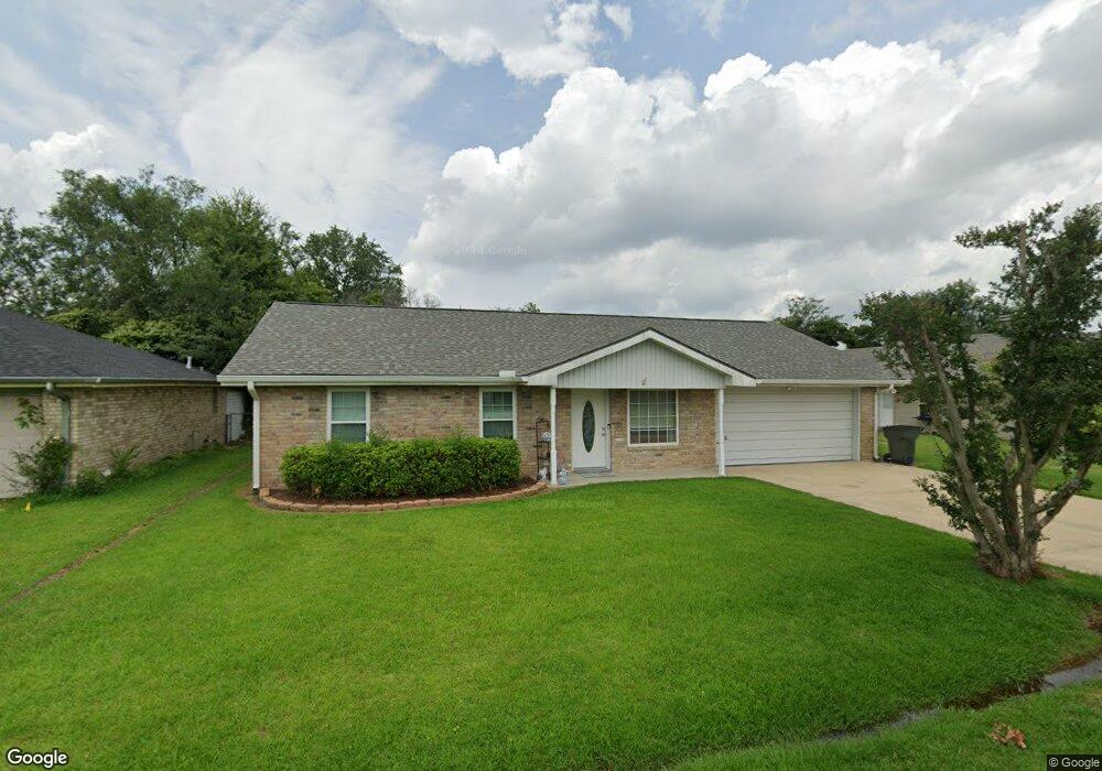 1524 Tommy Dr, Lake Charles, LA 70605 - photo 1