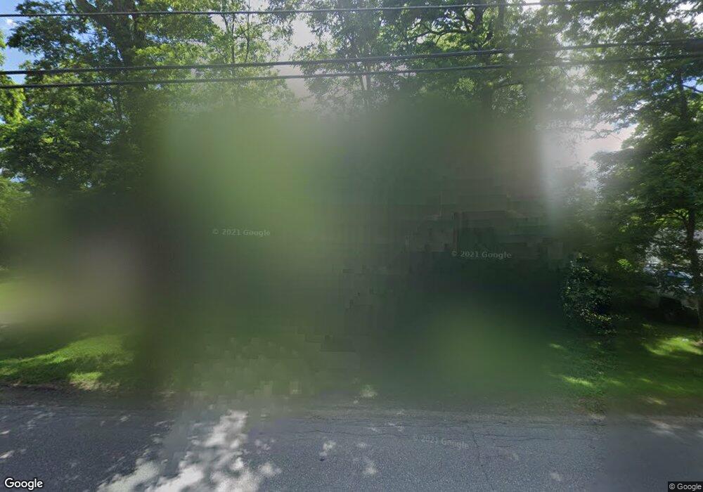 555 Canaan St, Canaan, NH 03741 - photo 1