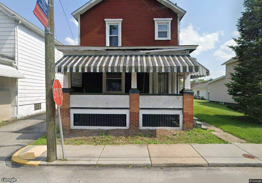 231 Mckinley Ave, East Vandergrift, PA 15629 - photo 1