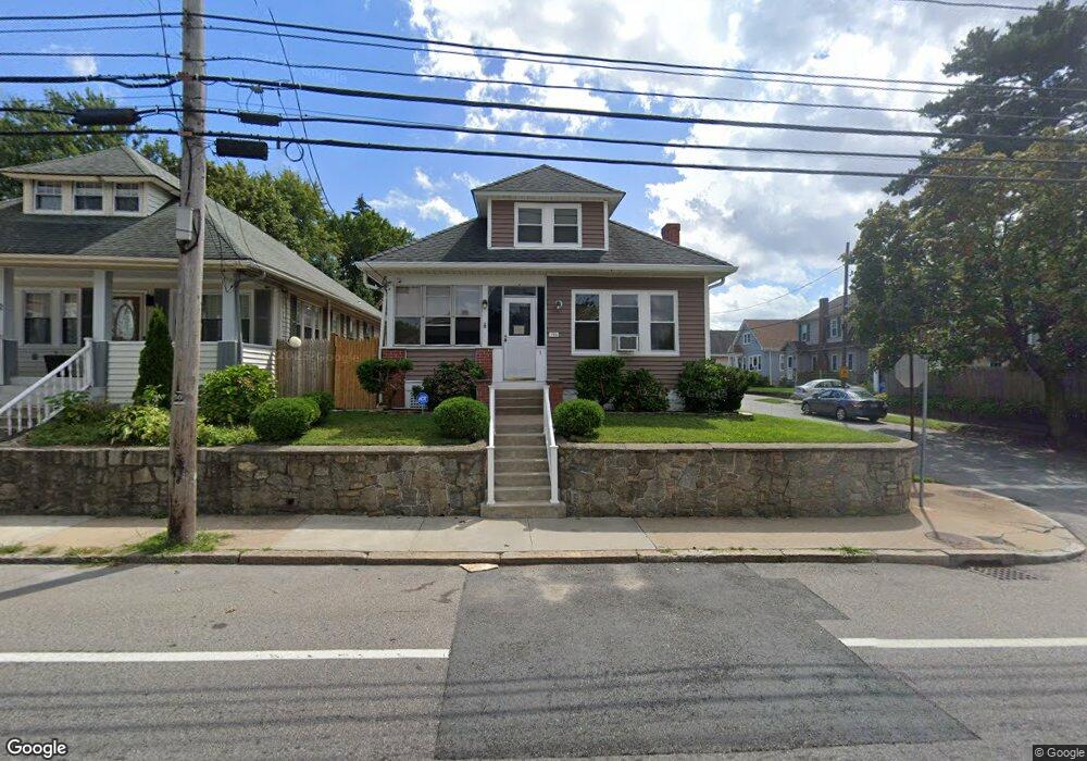 196 Park Ave, Cranston, RI 02905 - photo 1