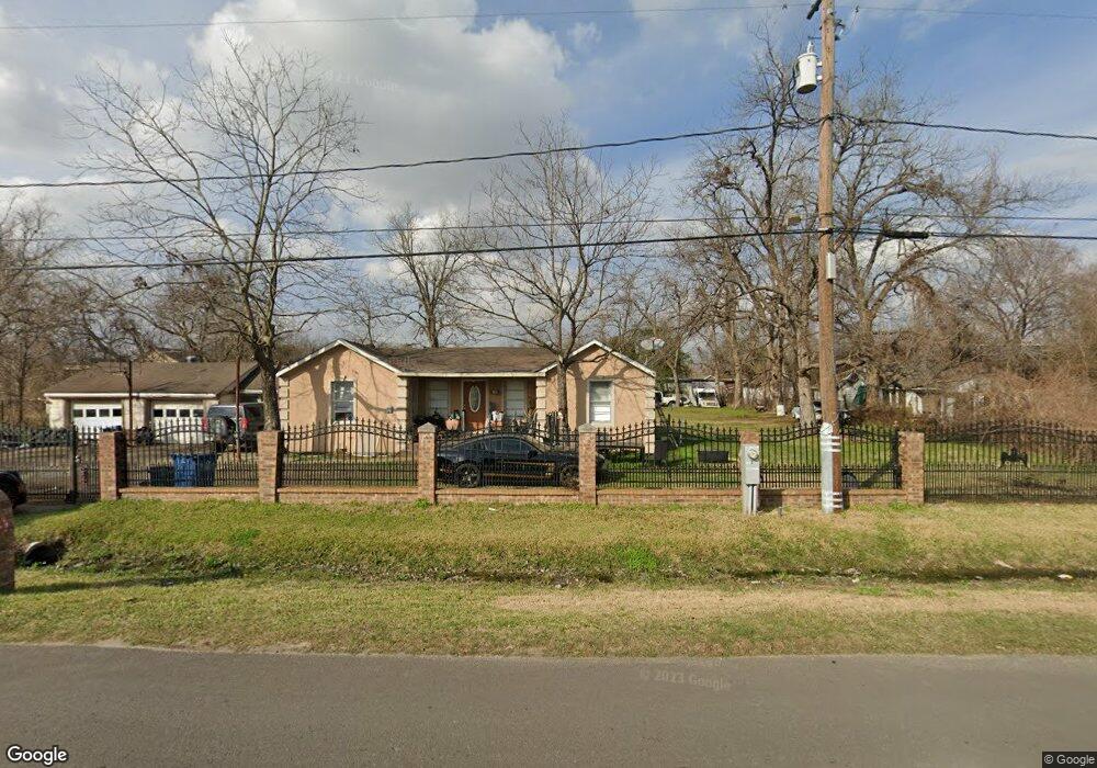 1521 Cromwell St, Houston, TX 77093 - photo 1