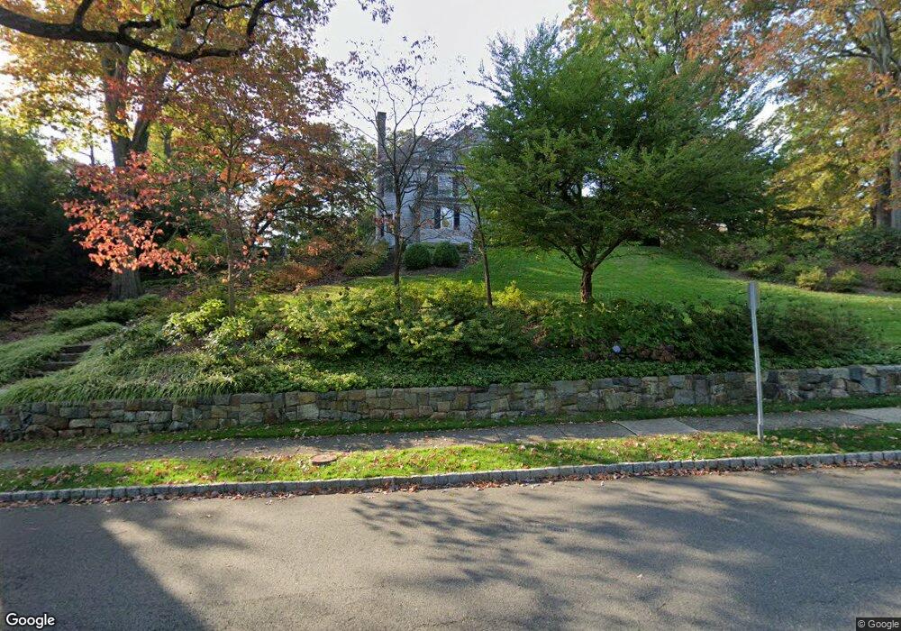 20 Fernwood Rd, Summit, NJ 07901 - photo 1