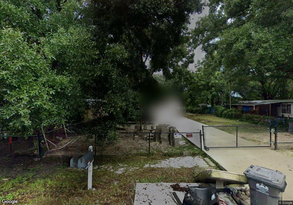 10128 Leroy Ave, Tampa, FL 33619 - photo 1