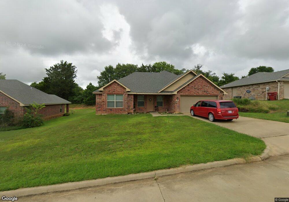1106 Wind Haven Dr, Hugo, OK 74743 - photo 1