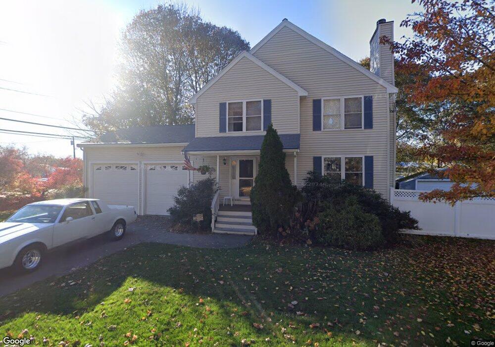 2 Middlesex St, Woburn, MA 01801 - photo 1
