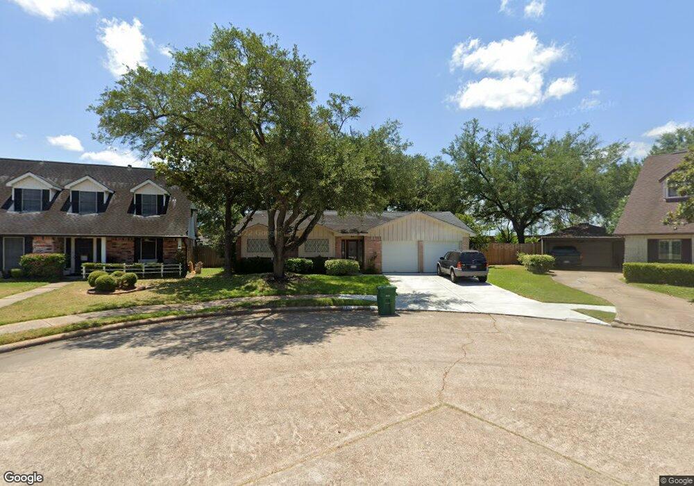 12119 Kirkbriar Dr, Houston, TX 77089 - photo 1