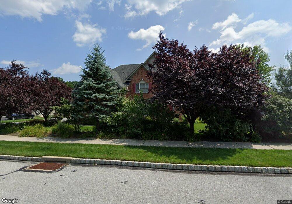 272 S Woodmont Dr, Downingtown, PA 19335 - photo 1