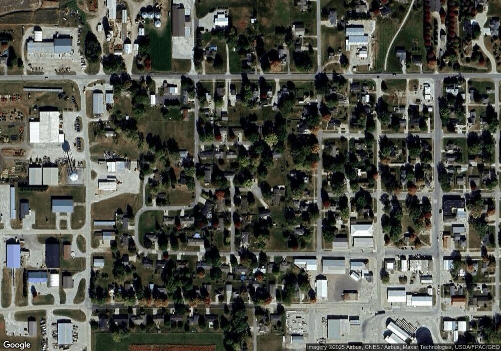 405 3rd St, Sully, IA 50251 - photo 1