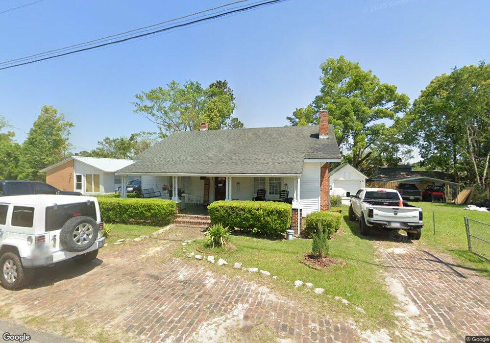 214 Daughtry Ave N, Douglas, GA 31533 - photo 1