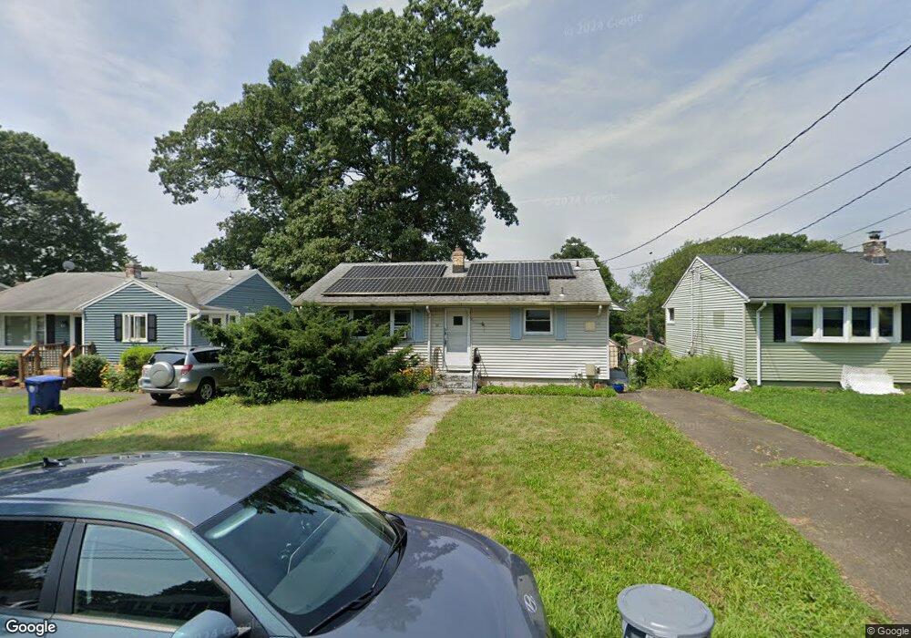 68 Mohawk Dr, West Haven, CT 06516 - photo 1