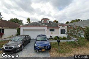 1035 W Jasmine Ln, North Lauderdale, FL 33068