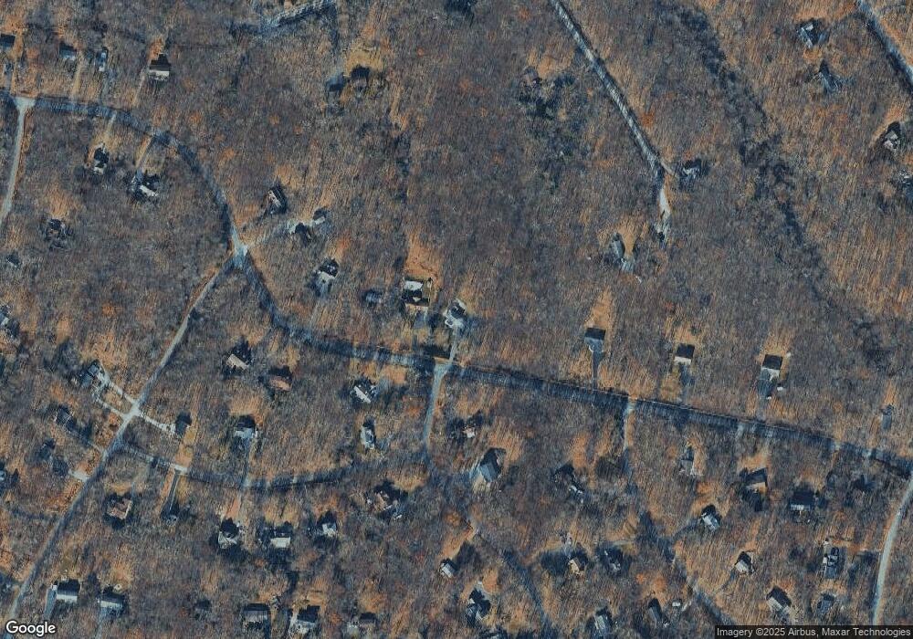 141 Privet Ln, Milford, PA 18337 - photo 1