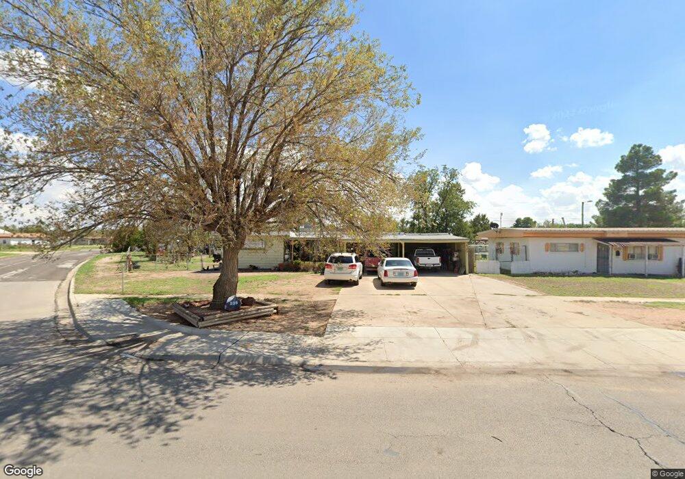 205 E Temple Ave, Hobbs, NM 88240 - photo 1