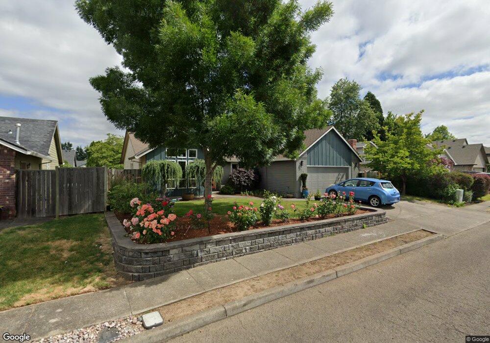 1314 SE 12th Loop, Canby, OR 97013 - photo 1