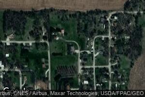 622 Maple St, Deloit, IA 51441
