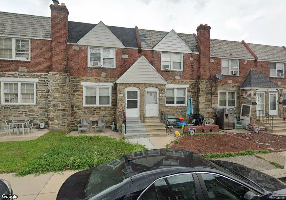 6861 Clover Ln, Upper Darby, PA 19082 - photo 1