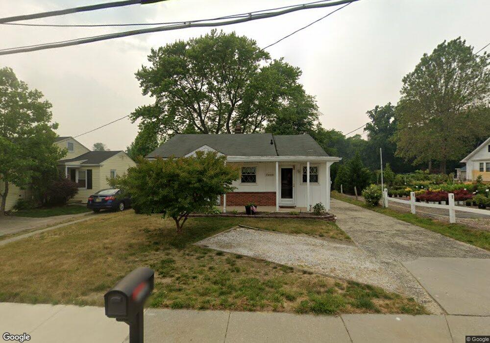 1220 Laurel Rd, Lindenwold, NJ 08021 - photo 1