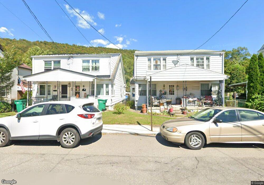 821 Center St, Coal Township, PA 17866 - photo 1