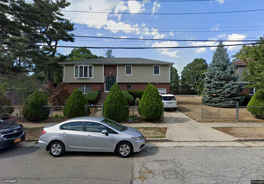 23 Mulford Place, Hempstead, NY 11550 - photo 1