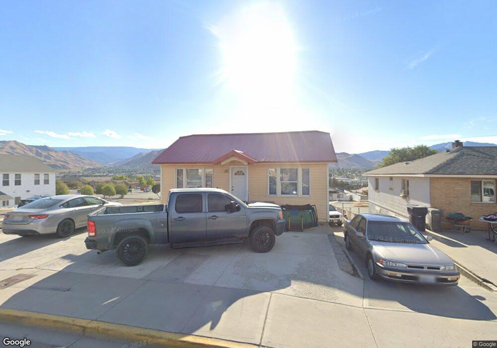 704 N Baker Ave, East Wenatchee, WA 98802 - photo 1