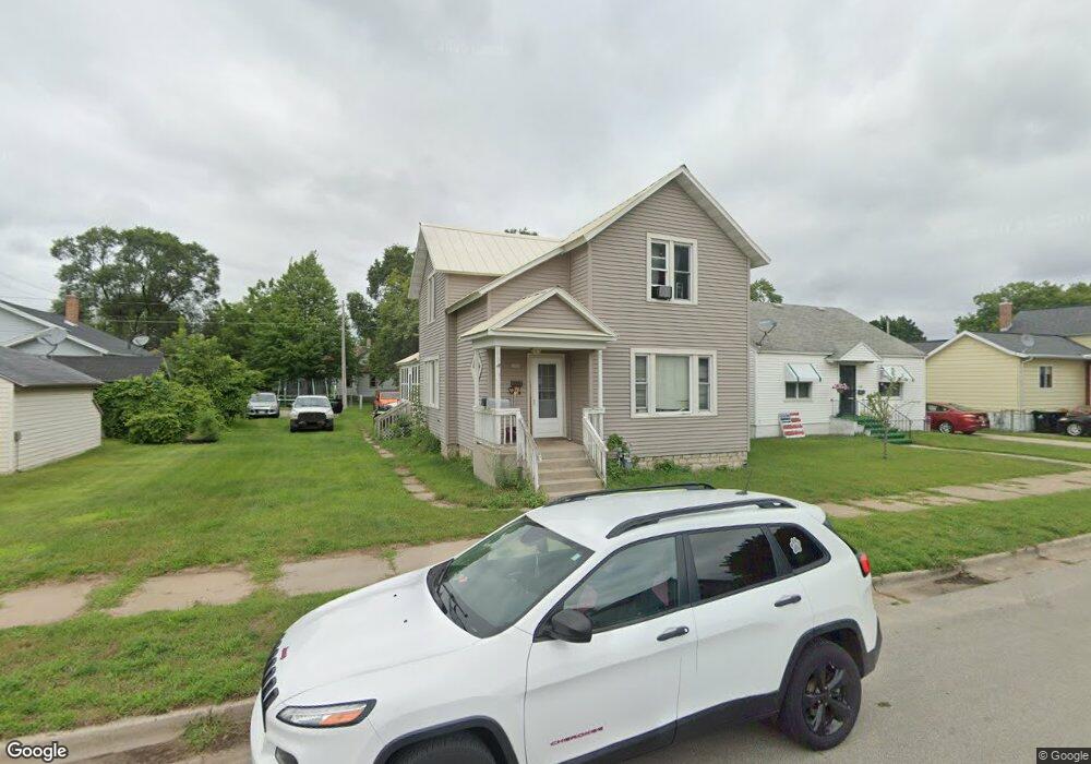 1908 12th Ave, Menominee, MI 49858 - photo 1