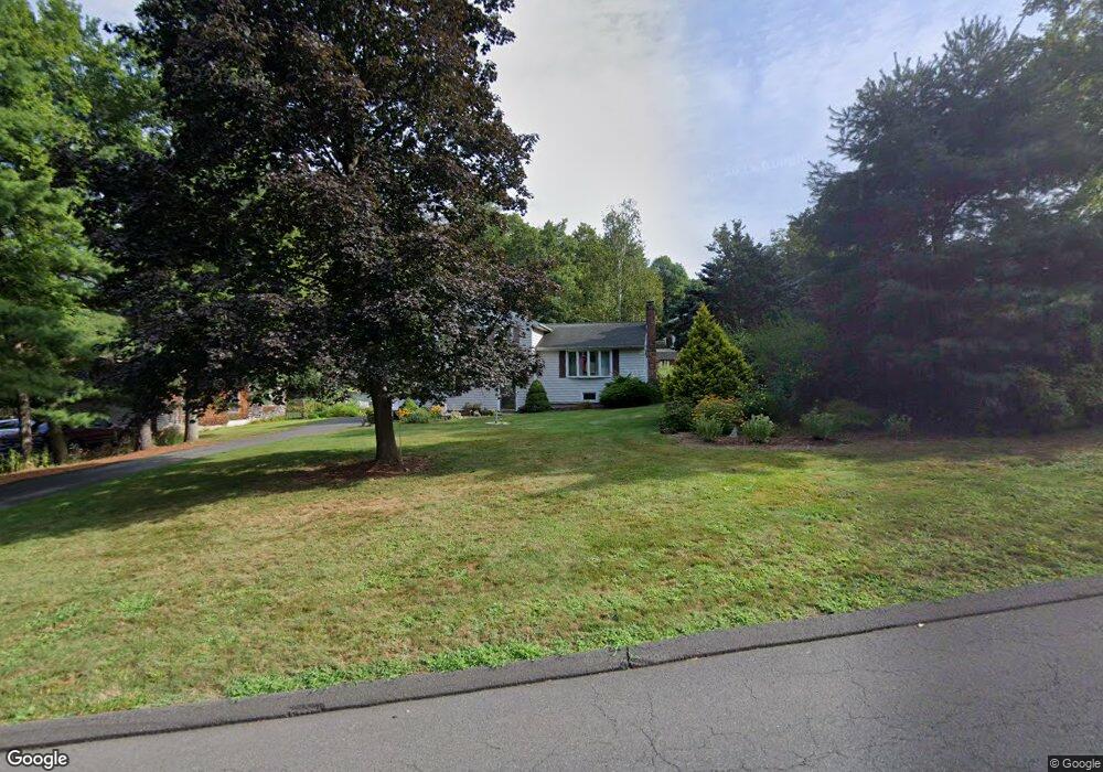 15 Woodside Dr, Unionville, CT 06085 - photo 1