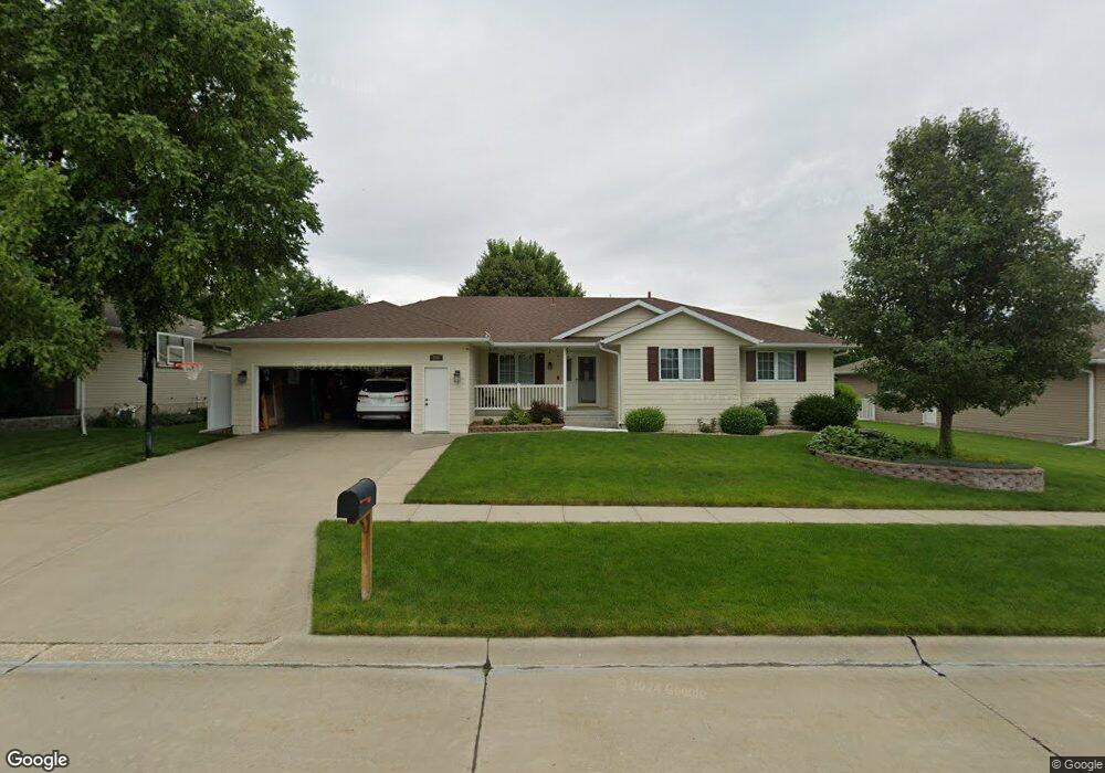 900 Eastridge St, Norfolk, NE 68701 - photo 1
