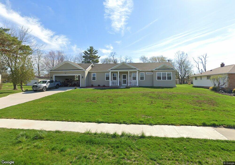 5465 Bartlett Rd, Bedford, OH 44146 - photo 1