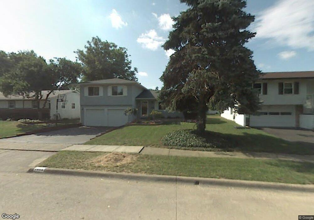 1285 Kildale Square N, Columbus, OH 43229 - photo 1