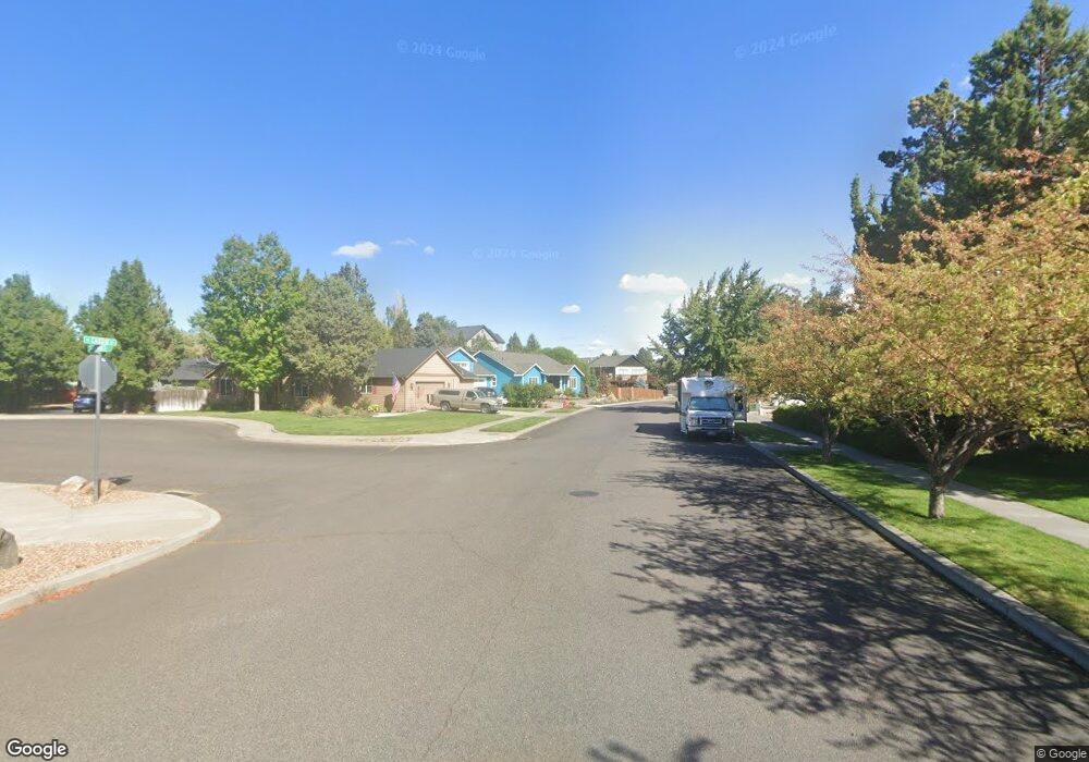 34 Cassin Dr, Bend, OR 97701 - photo 1