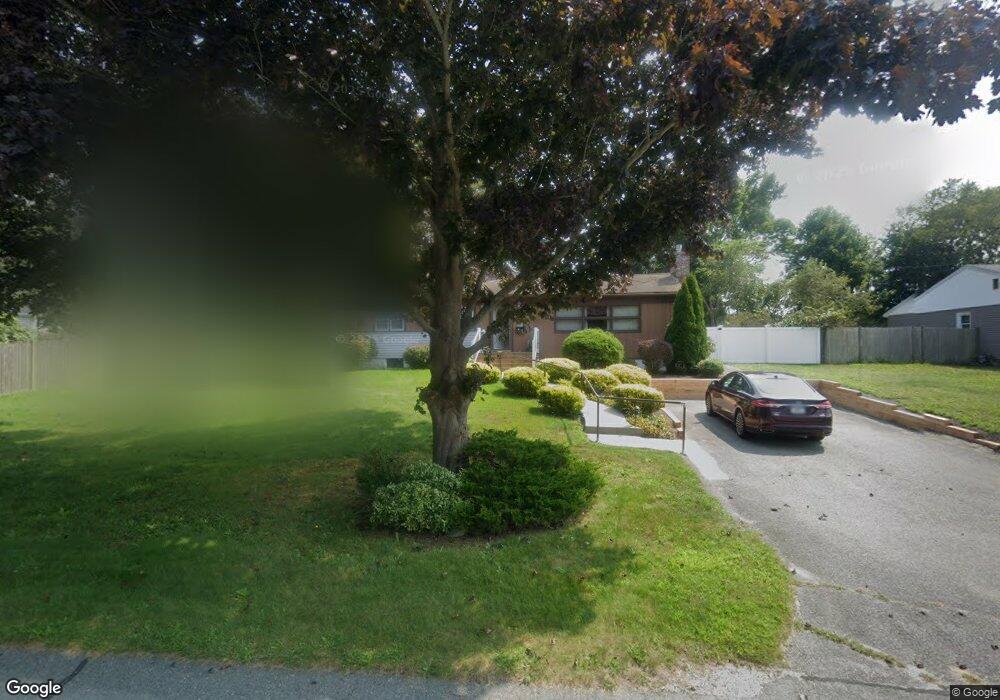 22 Queens Bay Ln, Buzzards Bay, MA 02532 - photo 1