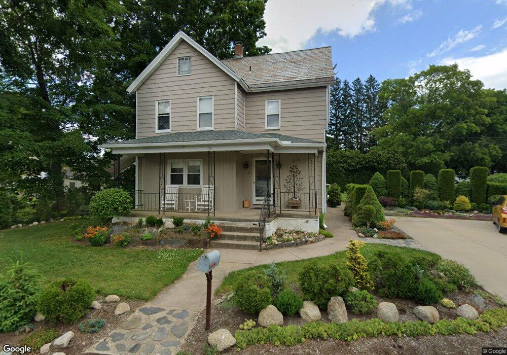 27 Stone Path Ln, Easthampton, MA 01027 - photo 1