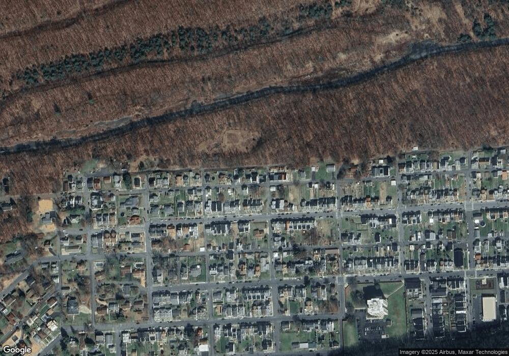 1507 W Independence St, Coal Township, PA 17866 - photo 1