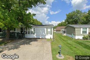 51 Suzanne Dr, Smithton, IL 62285
