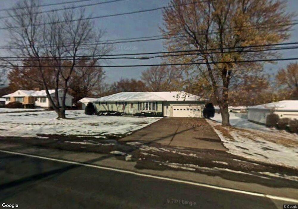 2934 W 32nd St, Erie, PA 16506 - photo 1