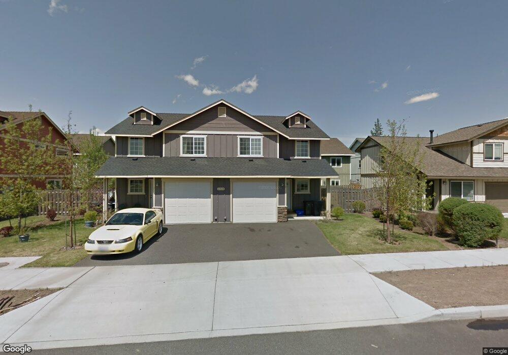 21028 Damascus Ln, Bend, OR 97701 - photo 1