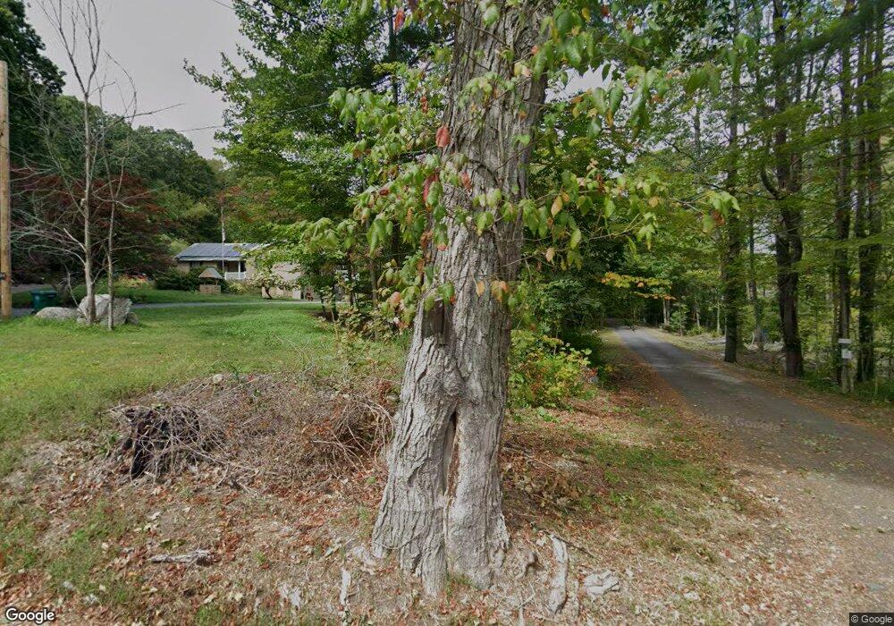 600 Fisher Rd, Fitchburg, MA 01420 - photo 1