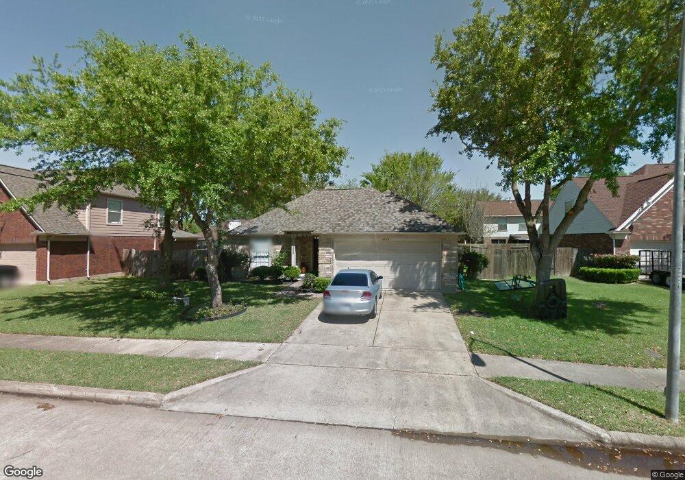 4009 Beechwood Dr, Pearland, TX 77584 - photo 1