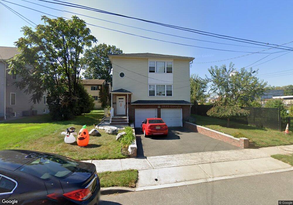 200 Aldene Rd First Flr, Roselle Boro, NJ 07203 - photo 1