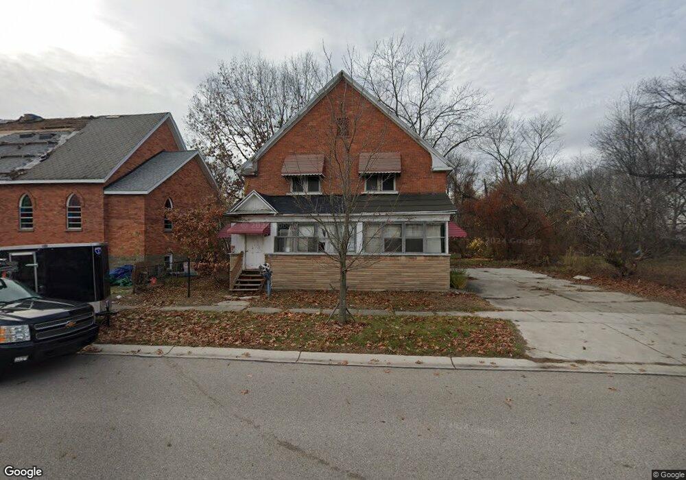 2945 28th St, Port Huron, MI 48060 - photo 1