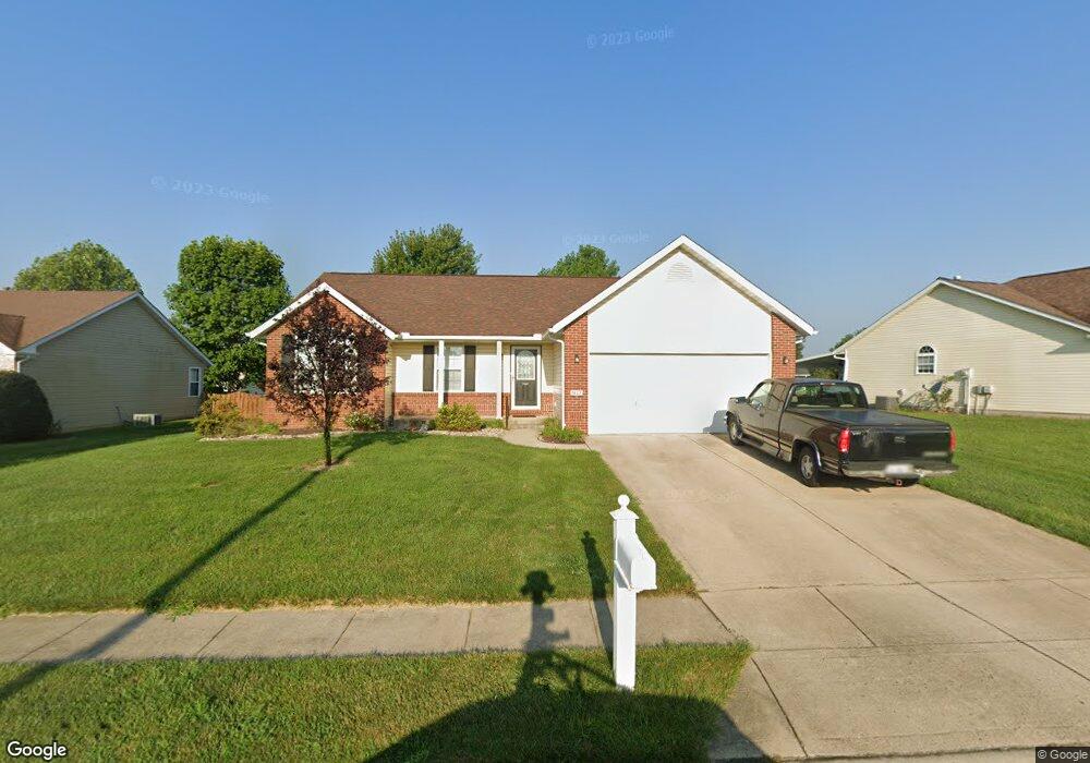 1927 Arlington Ct, Maryville, IL 62062 - photo 1