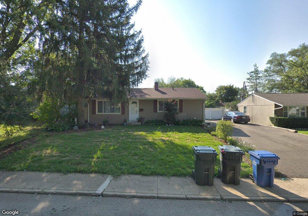 110 Mora Rd, Carpentersville, IL 60110 - photo 1