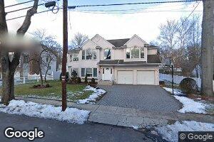 27 Highland Ave, Demarest, NJ 07627