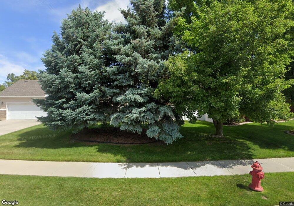 971 E Stonefield Rd, Sandy, UT 84094 - photo 1