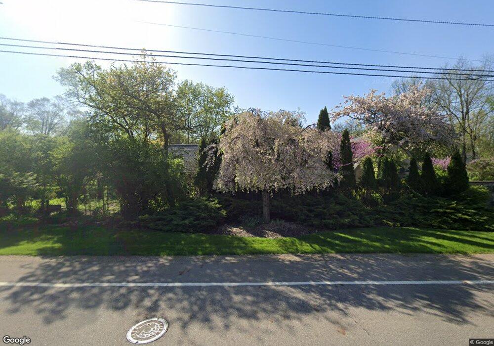 5533 Old Lansing Rd, Lansing, MI 48917 - photo 1