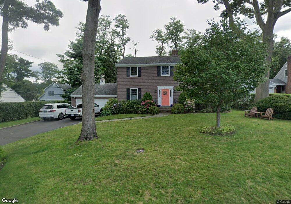 24 South Ct, Port Washington, NY 11050 - photo 1