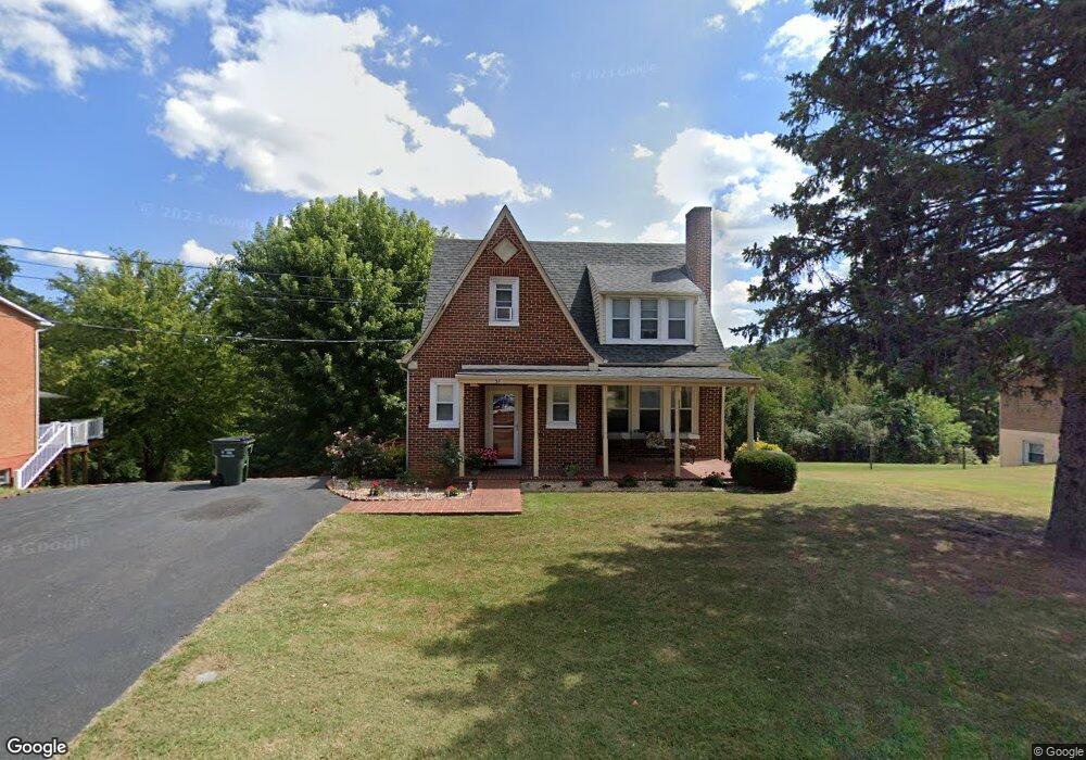 58 Montgomery Rd, Staunton, VA 24401 - photo 1