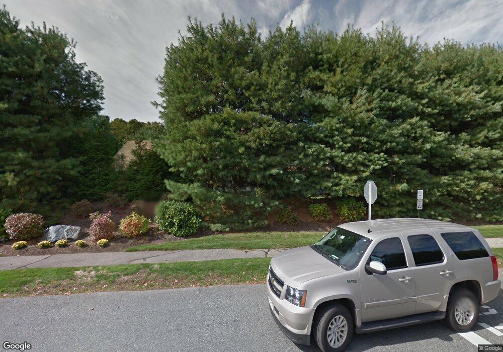 150 Captain Eames Cir unit 150, Ashland, MA 01721 - photo 1