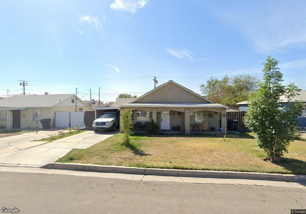 743 W Euclid Ave, El Centro, CA 92243 - photo 1